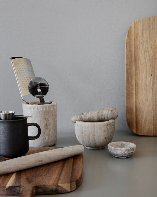 Pizzaschneider mit Holzgriff