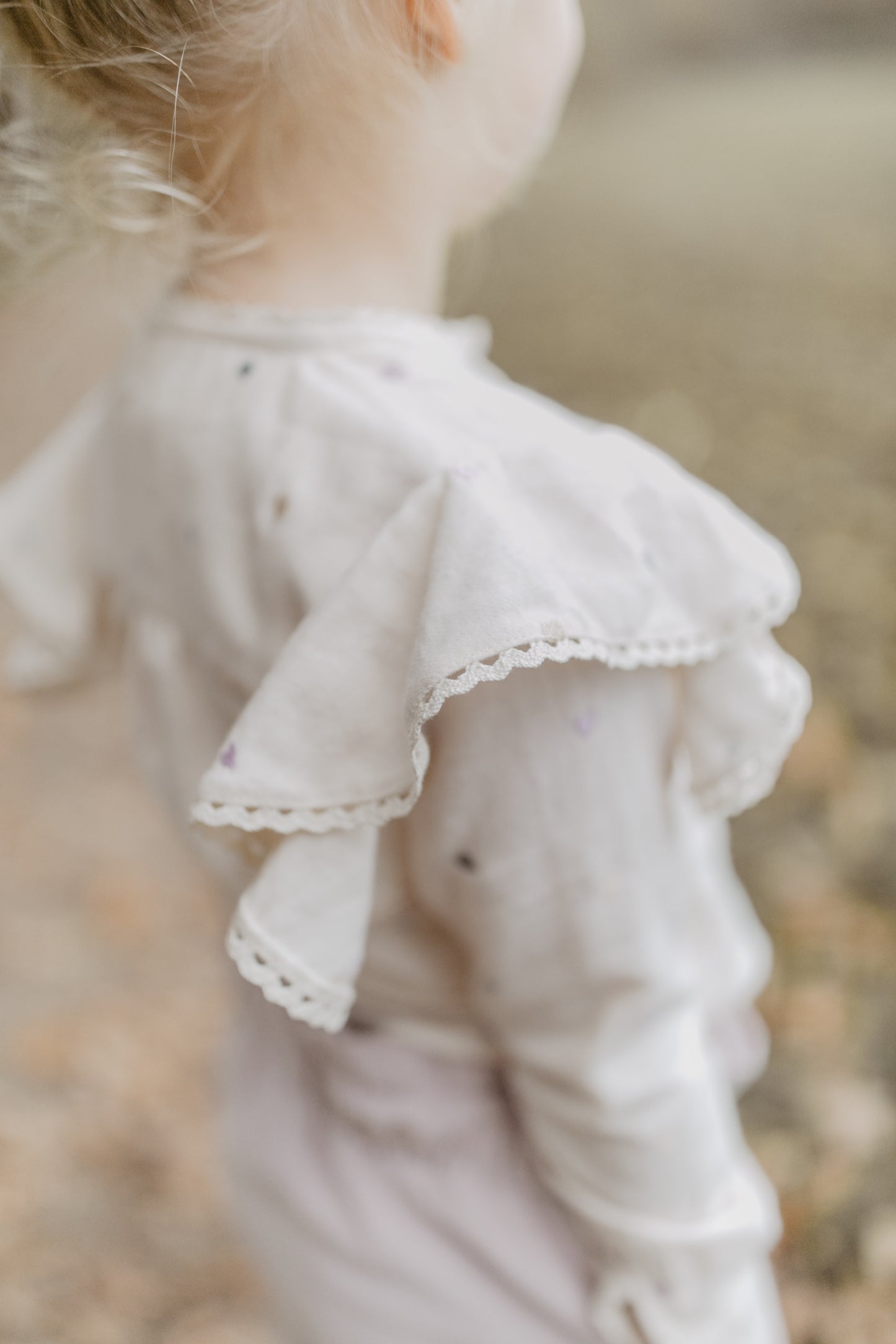 Flanellbluse mit Herzchen-Stickerei und Rüschen 'light beige'