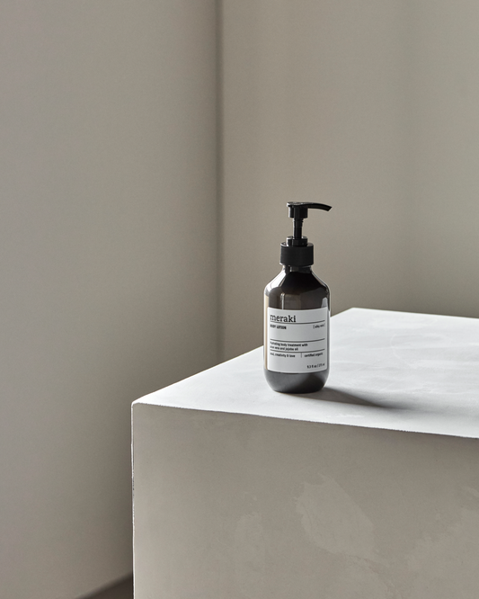 Body Lotion, Silky mist, 275 ml