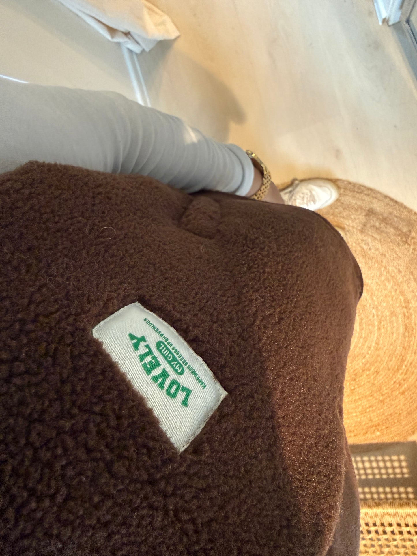 Teddy-Weste mit Patch chocolate