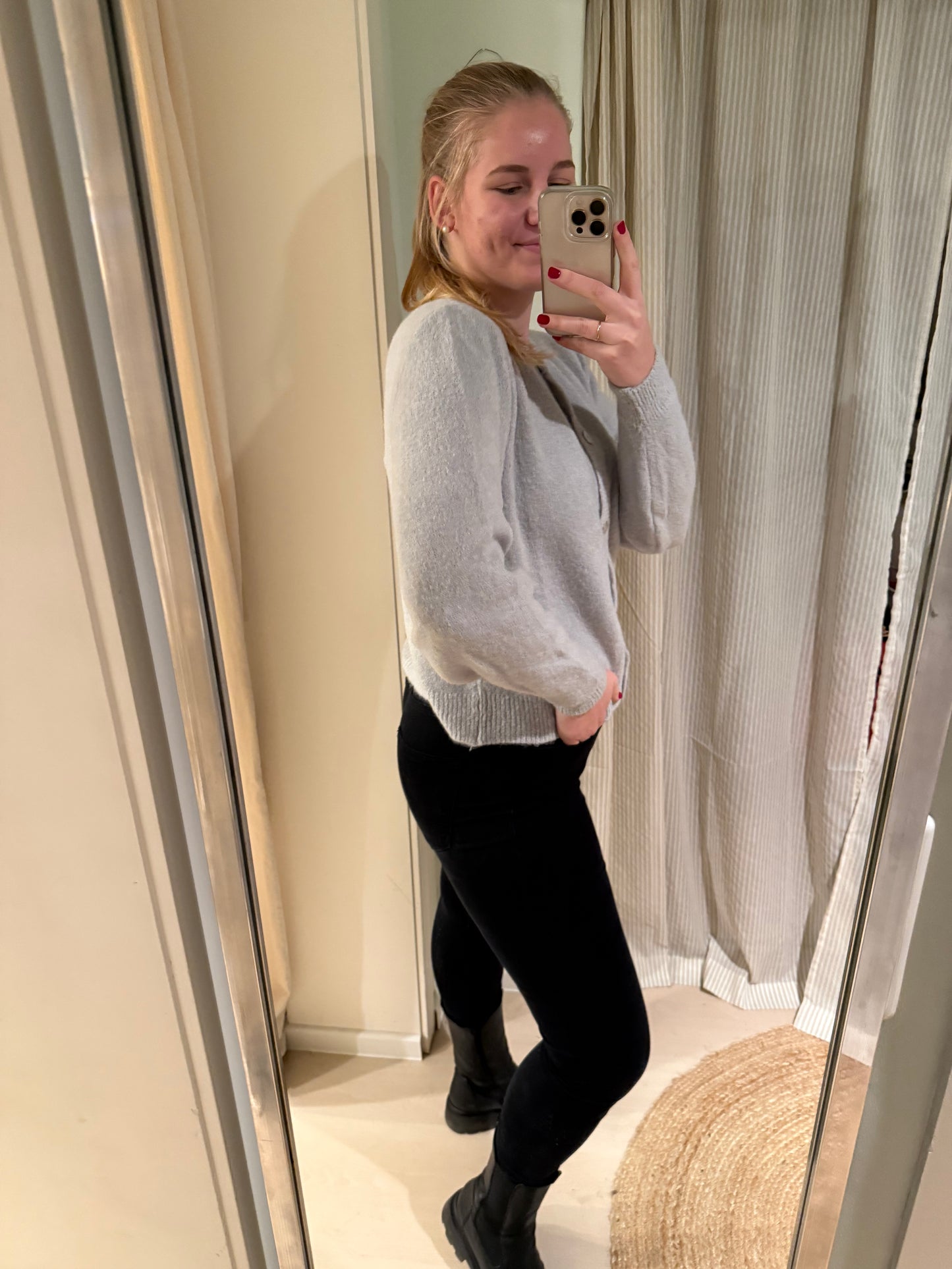 Alpaka Strickjacke Rundhals hellgrau