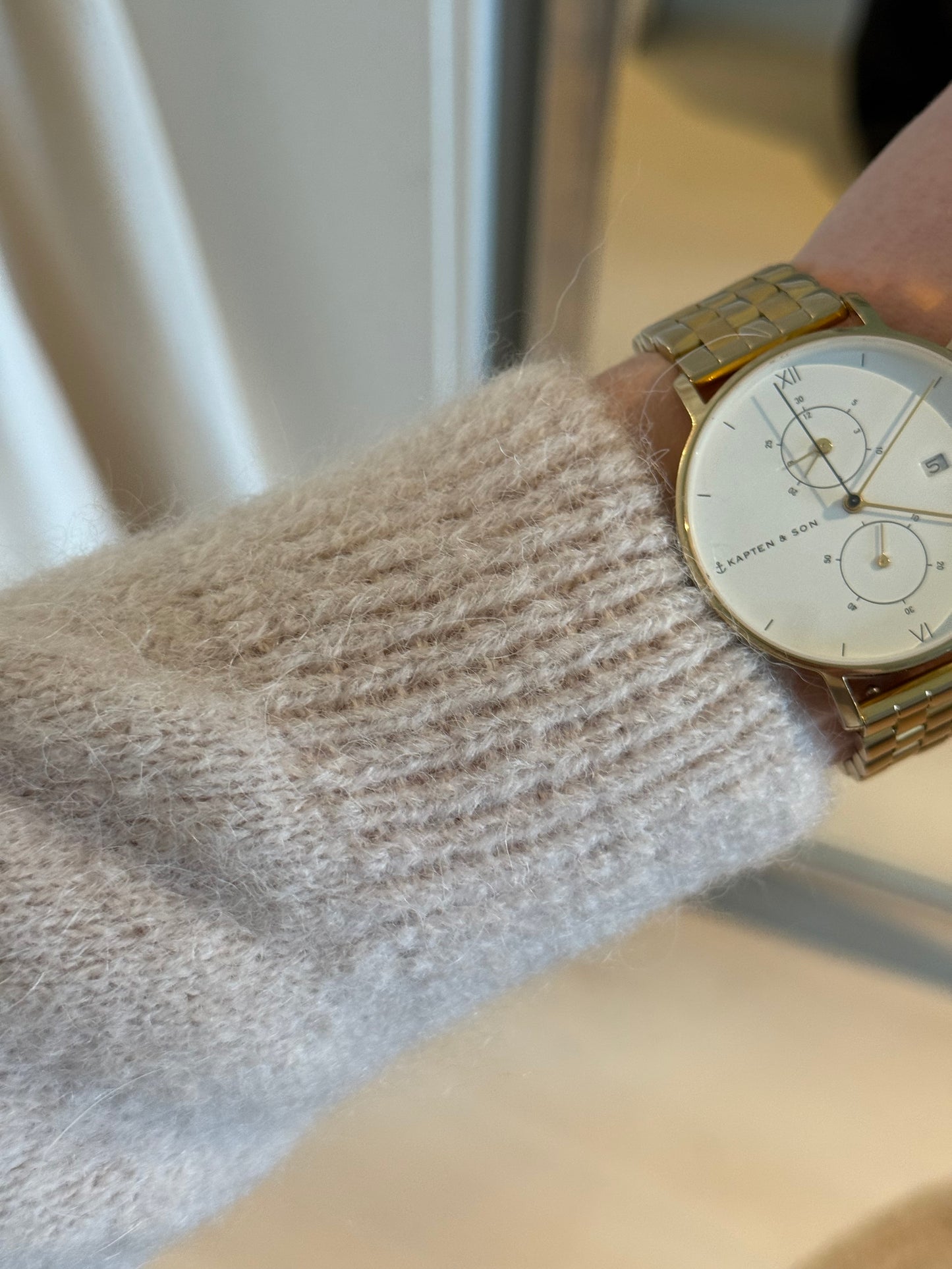 Alpaka Strickjacke Rundhals beige