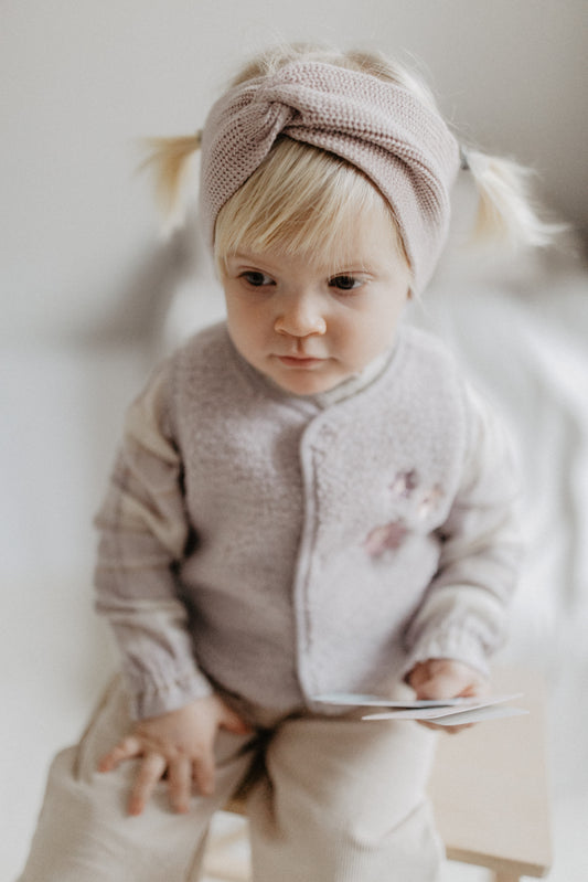 Teddy Weste 'lavender' mit Blumenstickerei - lavender