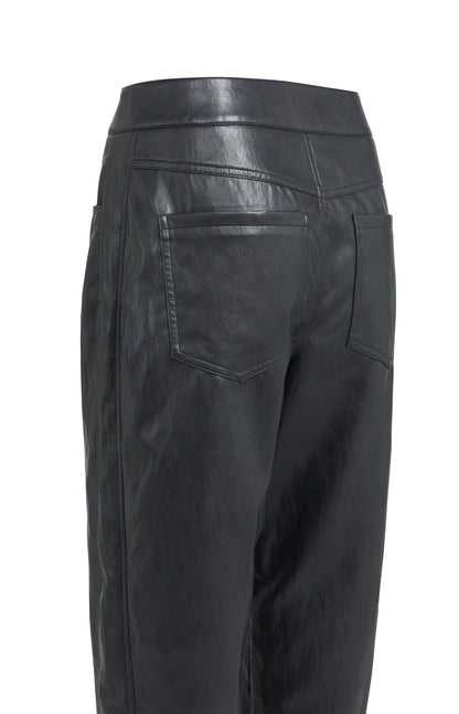 Lederimitat Hose im Karotten-Schnitt | Hole Black