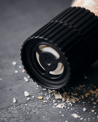 Salt, Garlic & red chilli pepper