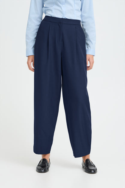IH FAVA BARREL | dark navy