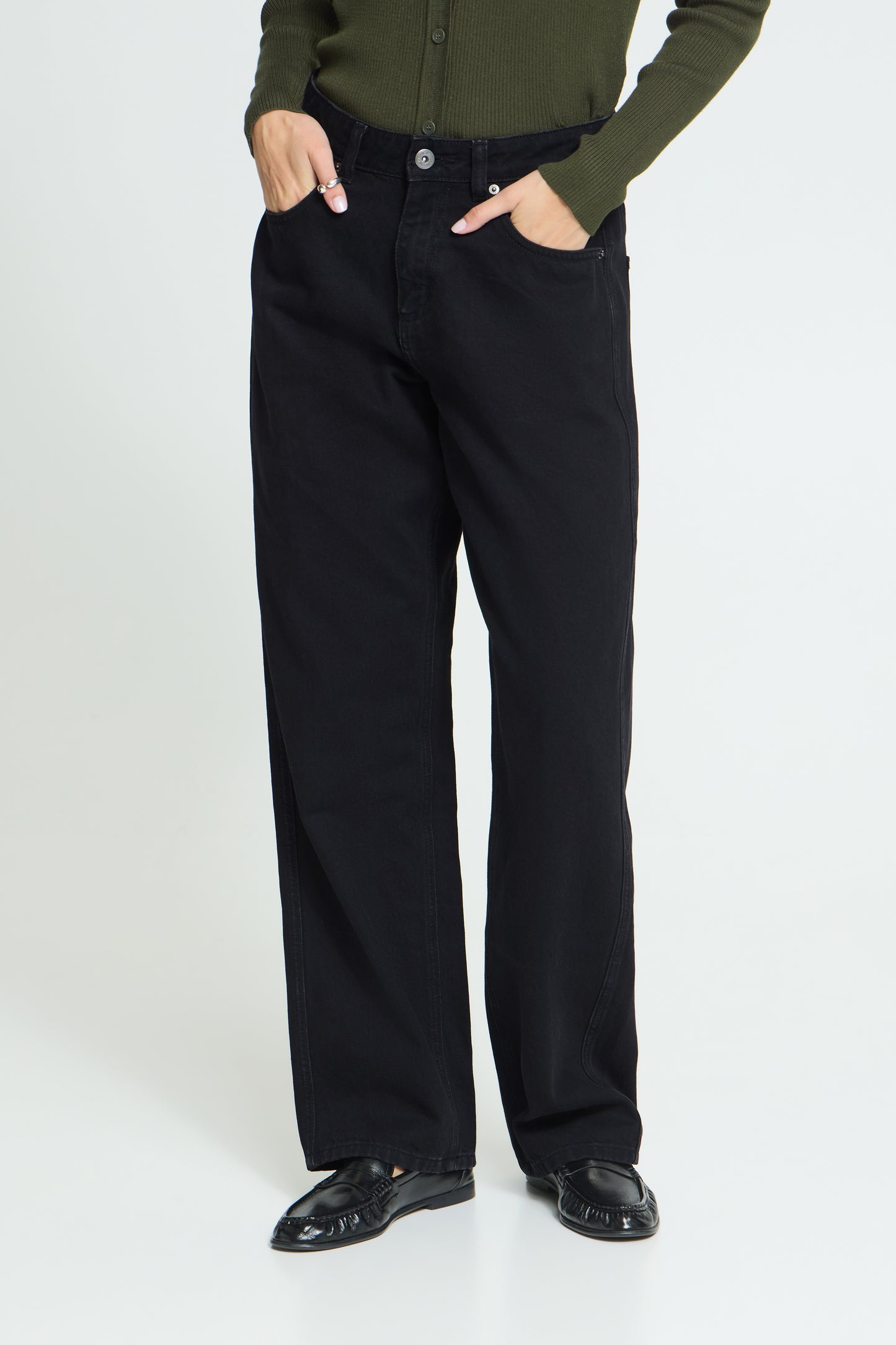 IH JULIA STRAIGHT | washed black