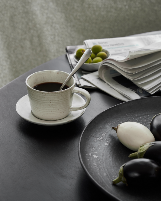 Kaffeetasse mit Untertasse Pion, Grau/Weiß