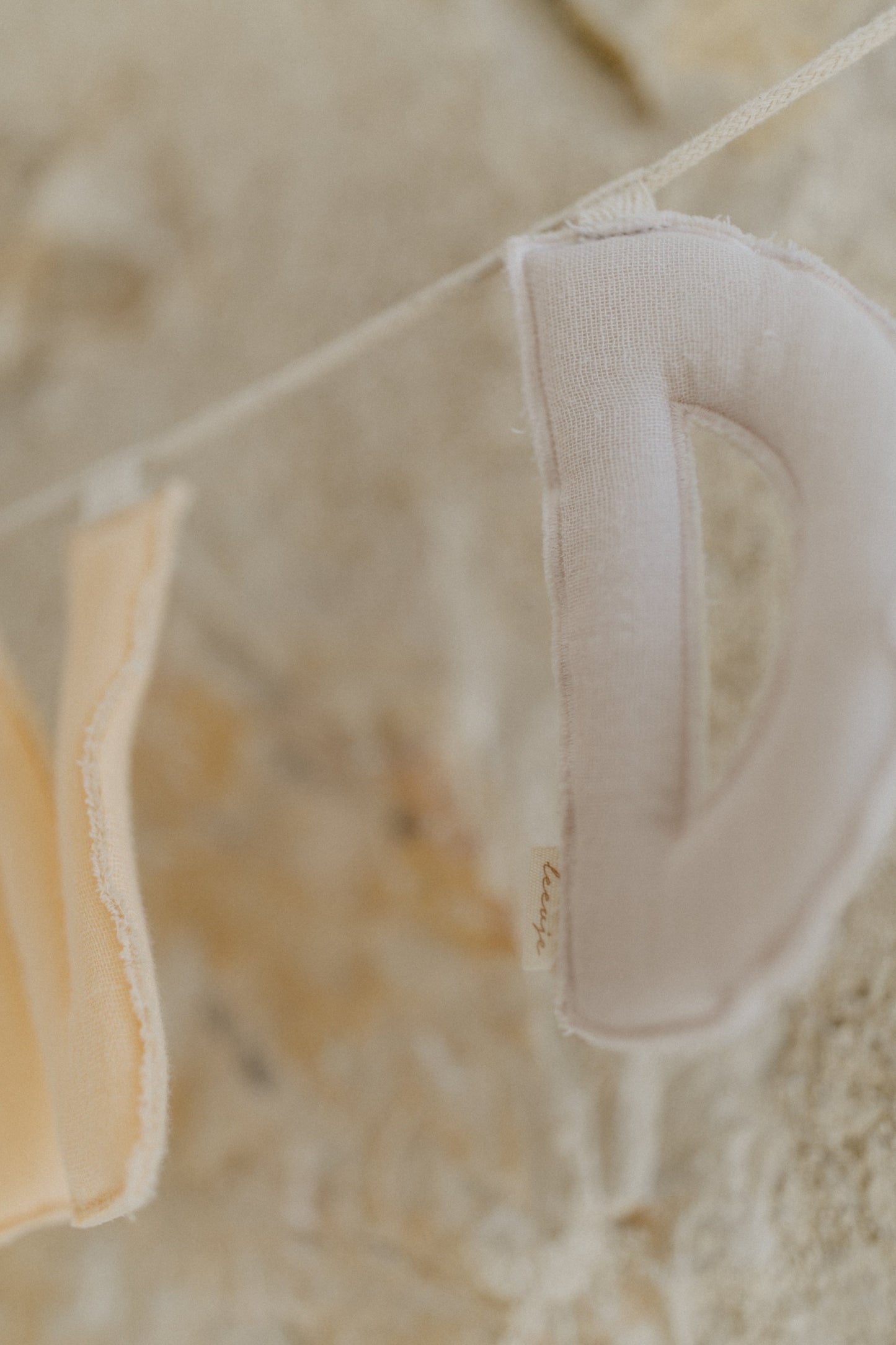 Girlande 'happy birthday' in lavender