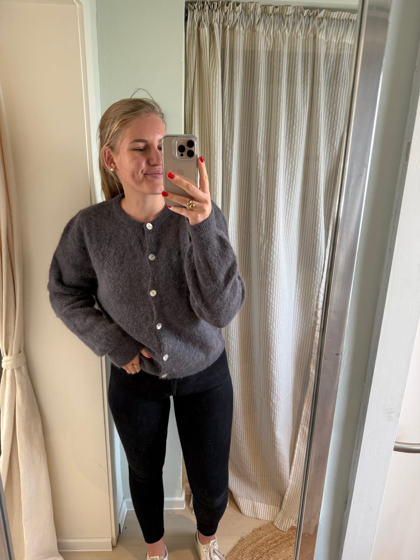 Baby-Alpaka Strickjacke Rundhals grau