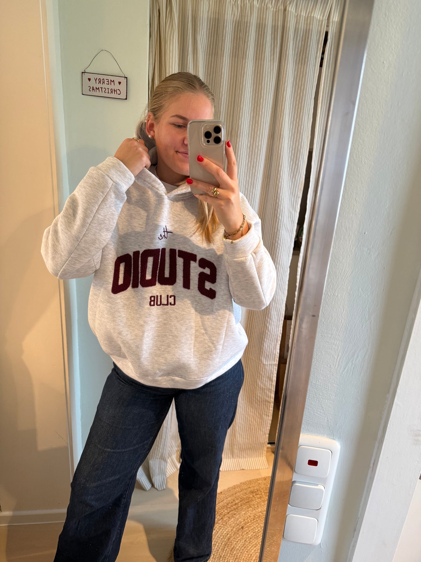 Hoodie The Studio Grau