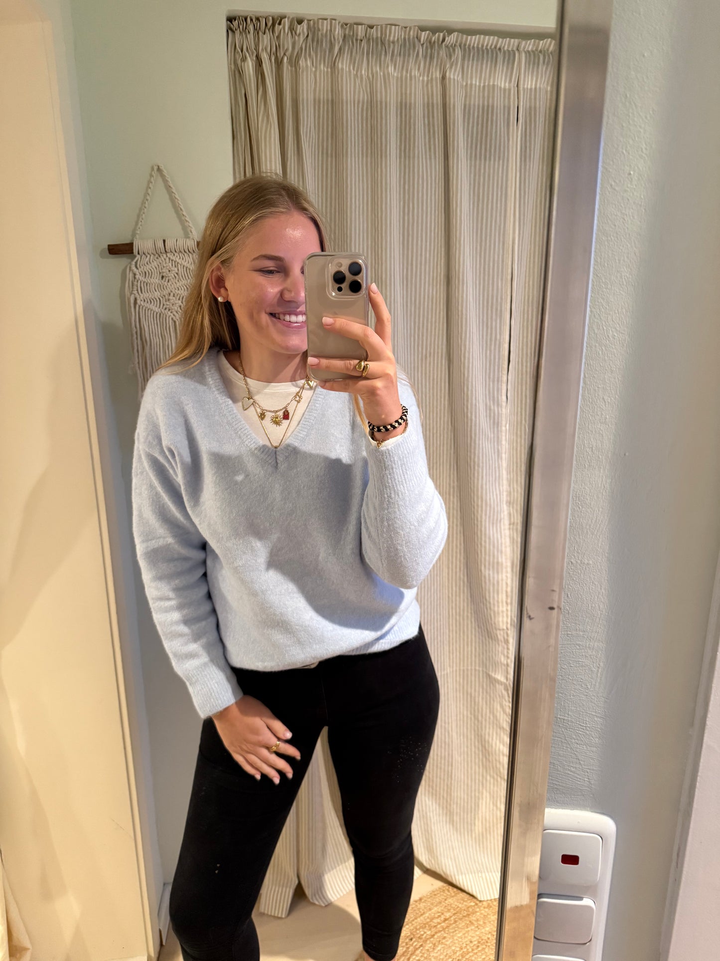 Strickpullover V-Ausschnitt babyblau