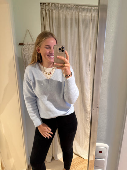 Strickpullover V-Ausschnitt babyblau