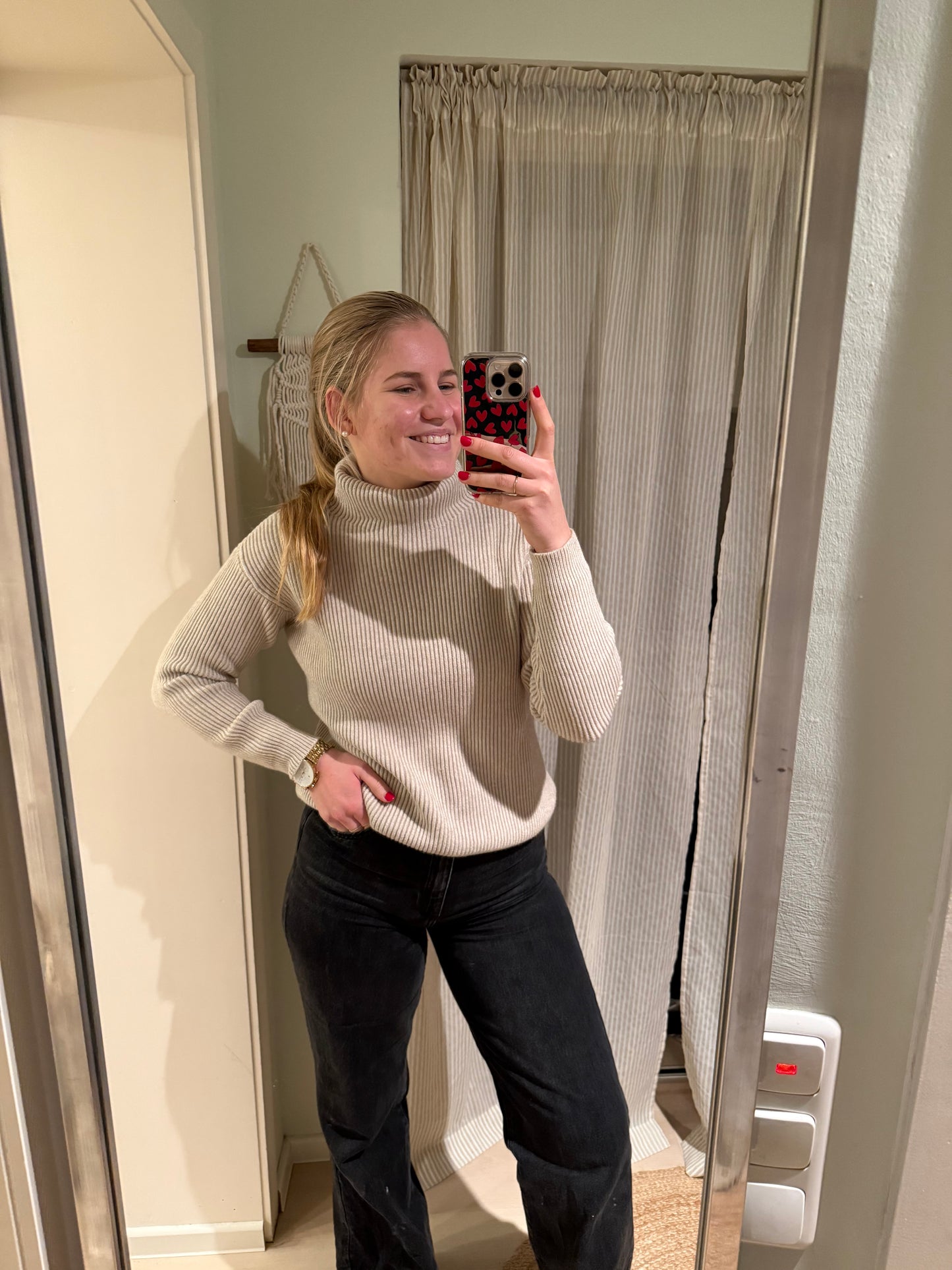 Strick-Rollkragen beige