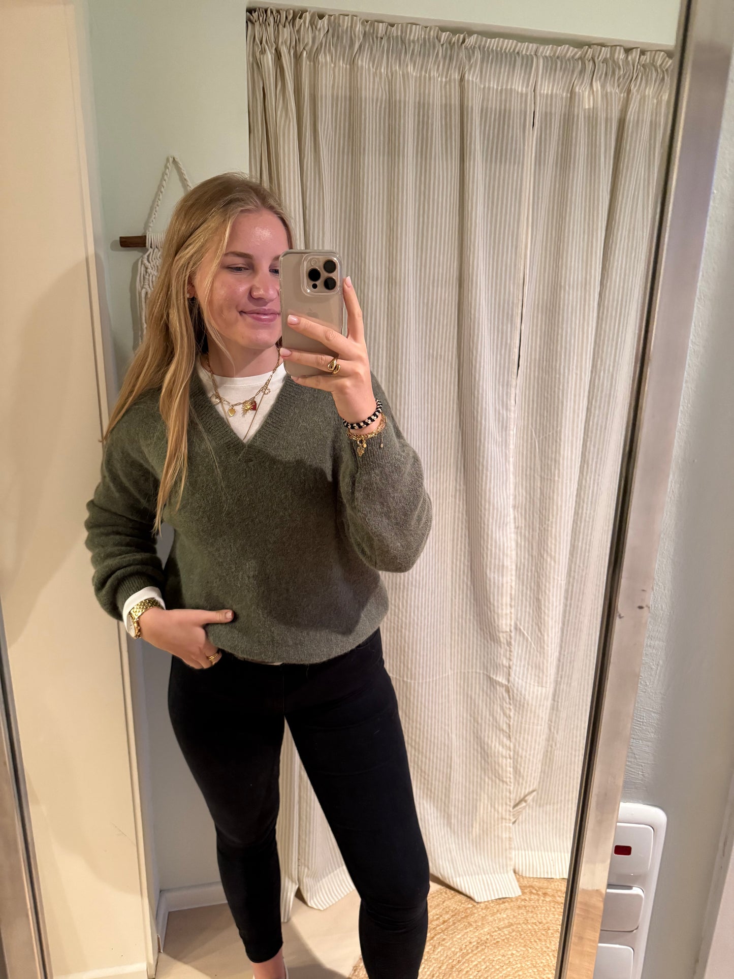 Strickpullover V-Ausschnitt khaki