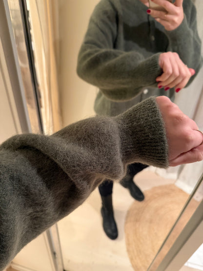 Baby-Alpaka Strickjacke Rundhals khaki