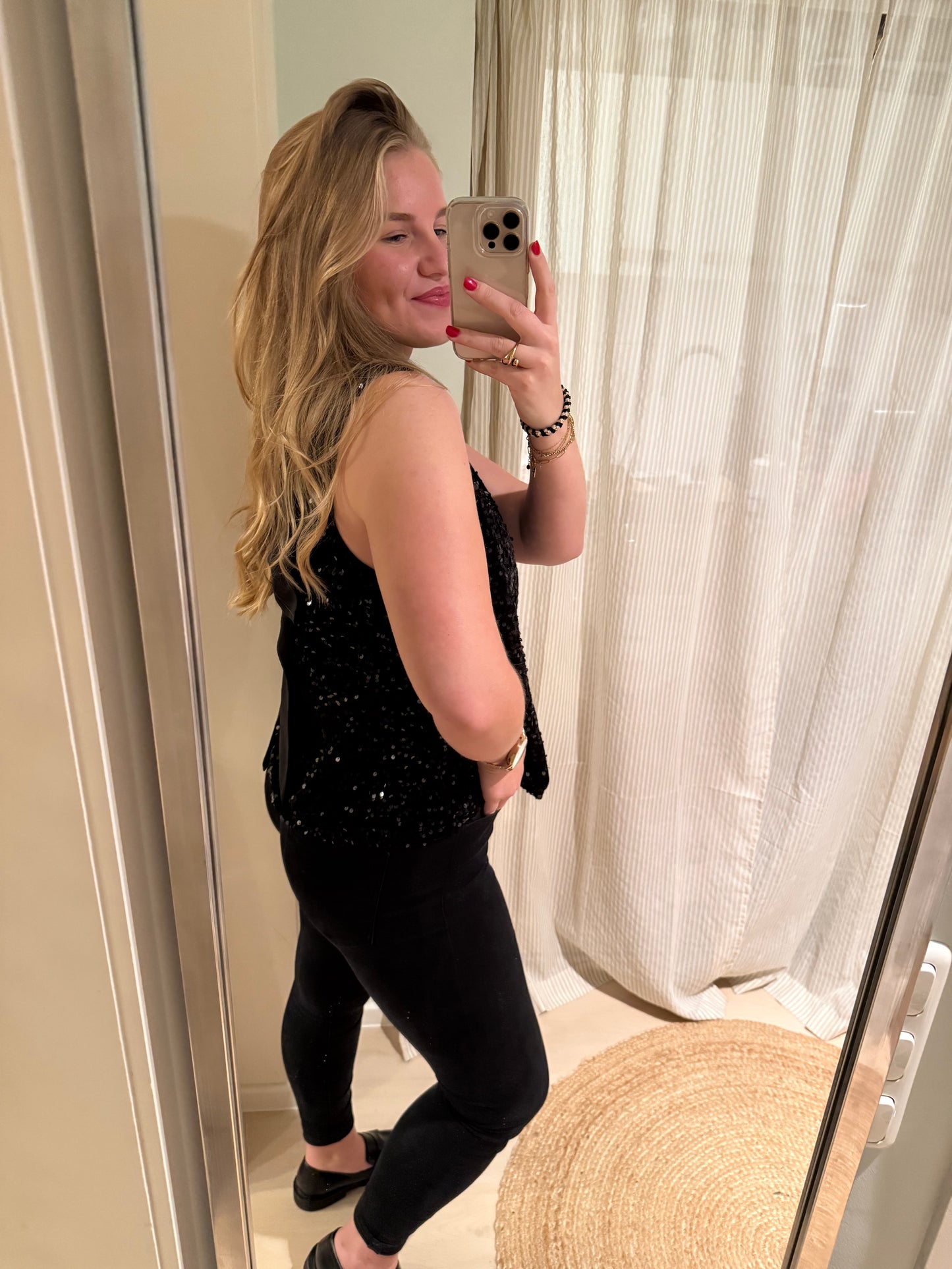 Pailletten Top mit Schleife | schwarz