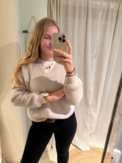 Strickpullover V-Ausschnitt beige