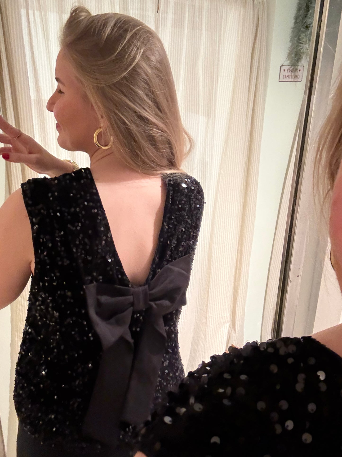 Pailletten Top mit Schleife | schwarz