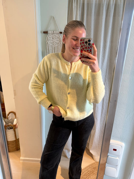 Alpaka Strickjacke Rundhals butter yellow