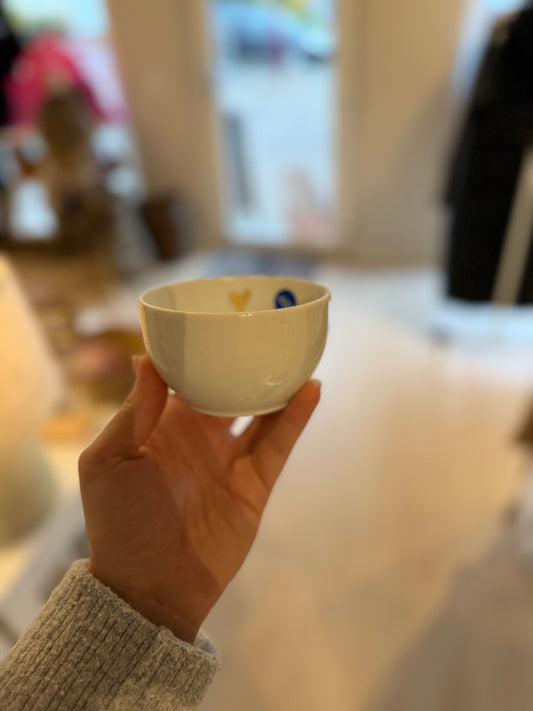 Schälchen mit Herz in Gold