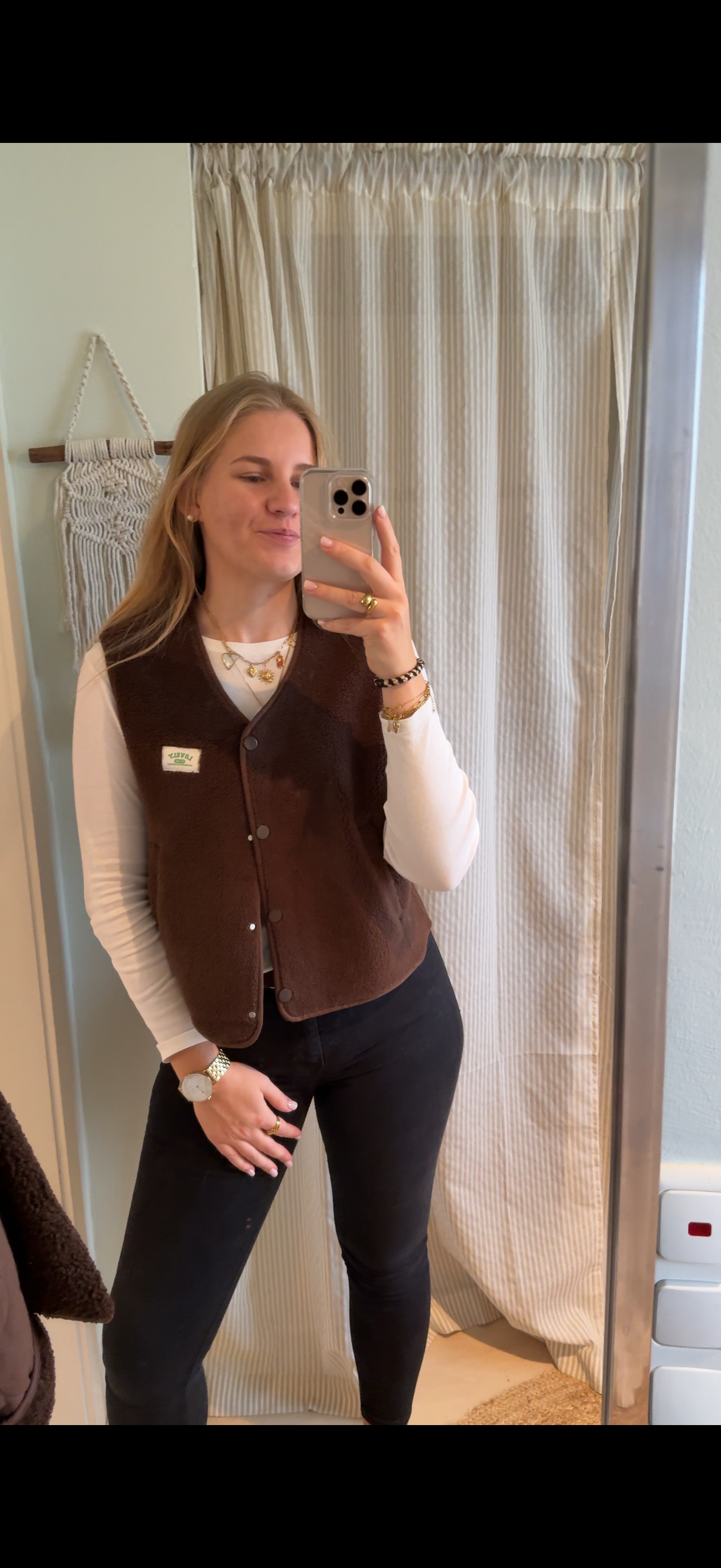 Teddy-Weste mit Patch chocolate