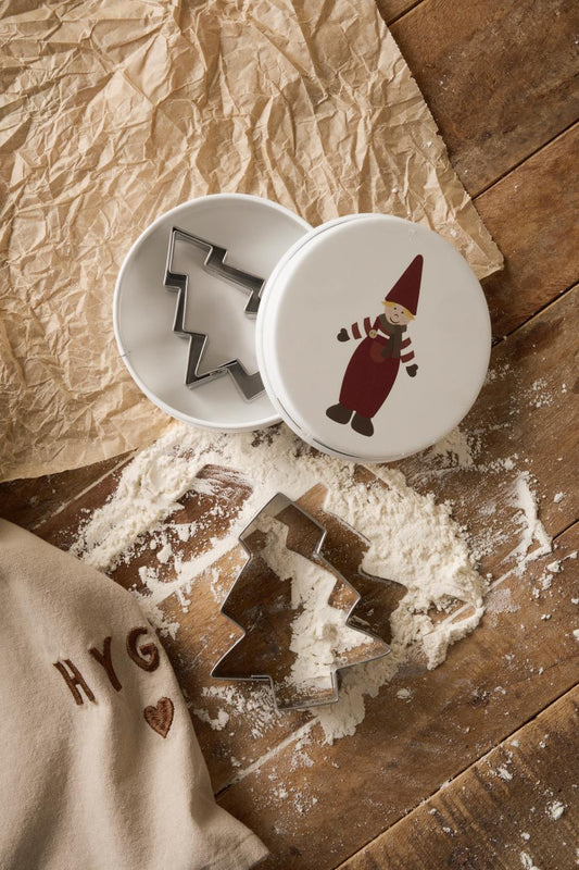 Dose mit drei Tannenbaum-Keksausstechern "Wichtelmännchen"