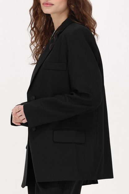 Schwarzer Blazer mit Schlitz