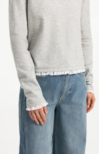 Feinstrick Oberteil mit Rüschenborten | Medium Grey Melange