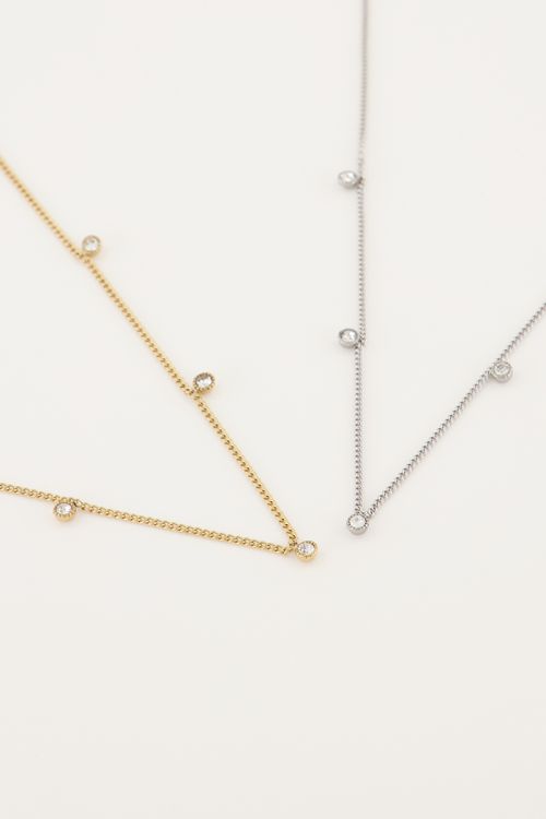 Halskette mit Strasssteinen