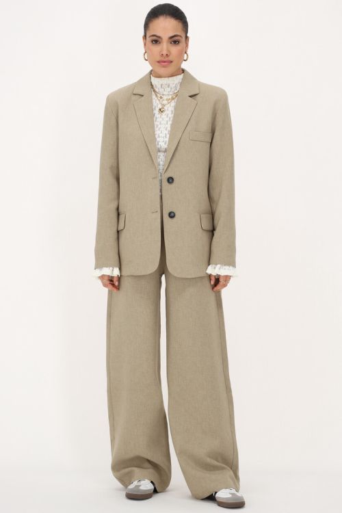 Grüner Blazer mit Schlitz